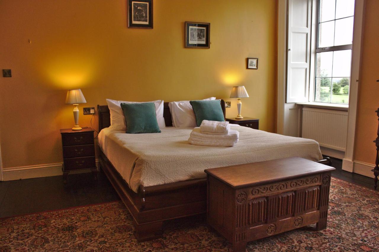 Ballymackey Lissanisky House B&B 외부 사진