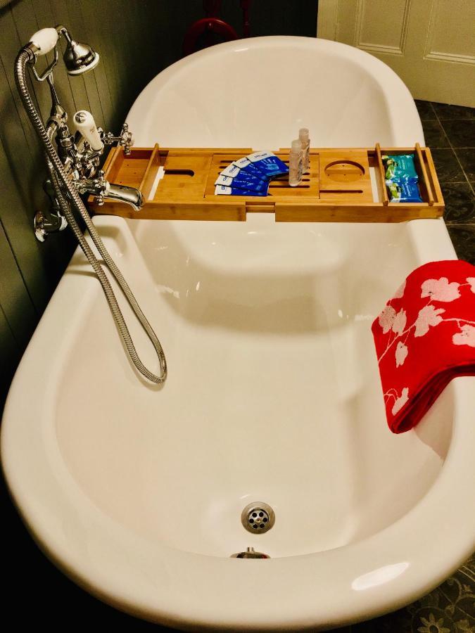 Ballymackey Lissanisky House B&B 외부 사진