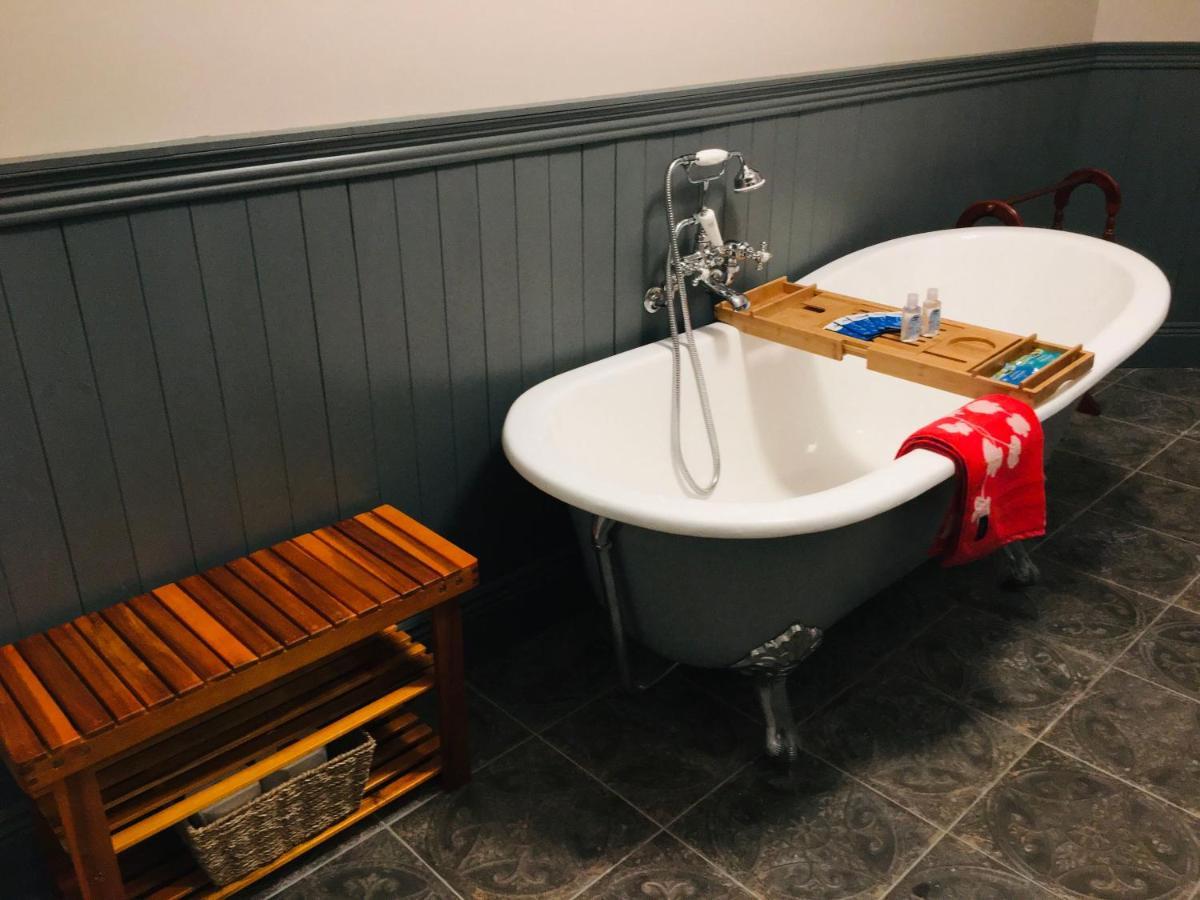 Ballymackey Lissanisky House B&B 외부 사진